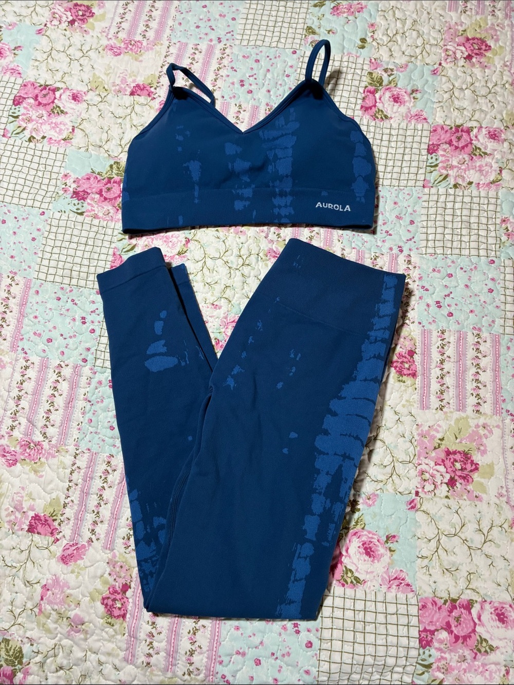 Aurola Blue Tie-Dye Active Set - Sports Bra & Leggings